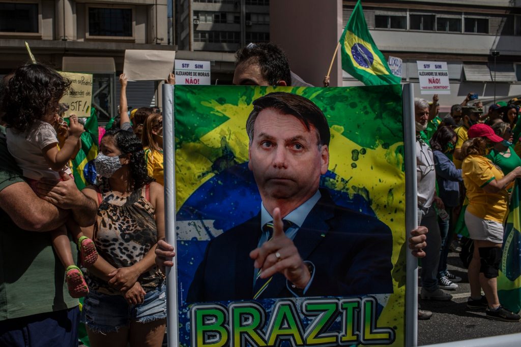Bolsonaro Brazilský prezident omezil moc sociálních sítí
