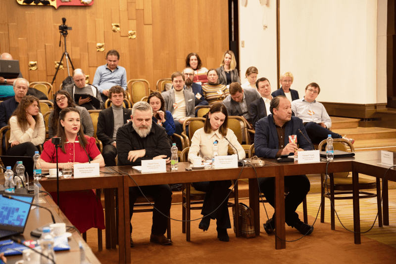 Gabriela Sedláčková, Vlastimil Veselý, Dan Vávra, Natálie Vachatová