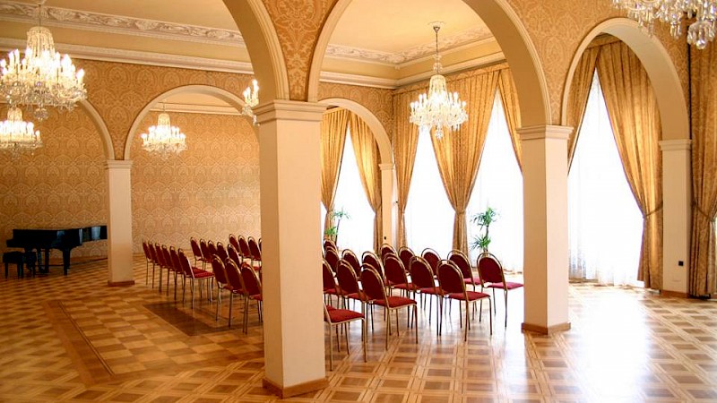 Kaiserštejnský palác